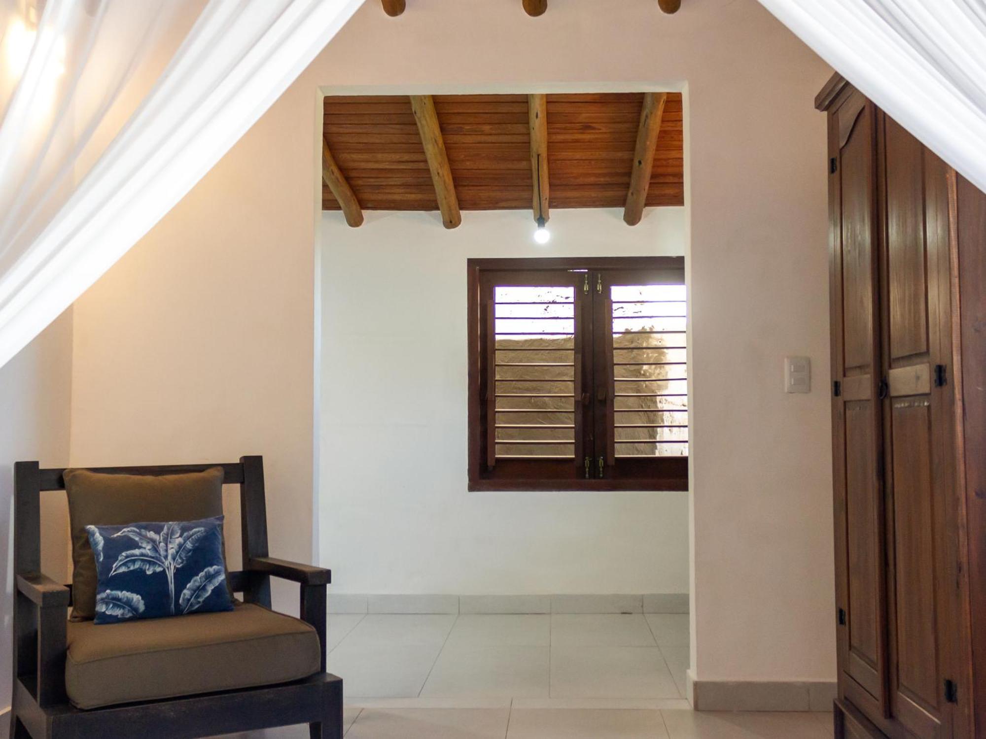 Отель Casa Azul Quadrado Транкозу Экстерьер фото